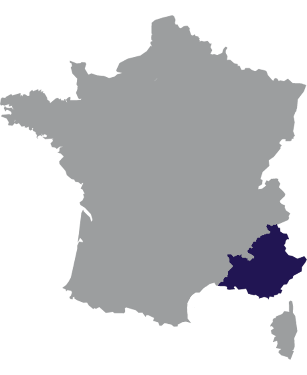 Landkaart Frankrijk grijs met regio Provence-Alpes-Côte d’Azur donkerblauw op transparante achtergrond - 600 * 733 pixels